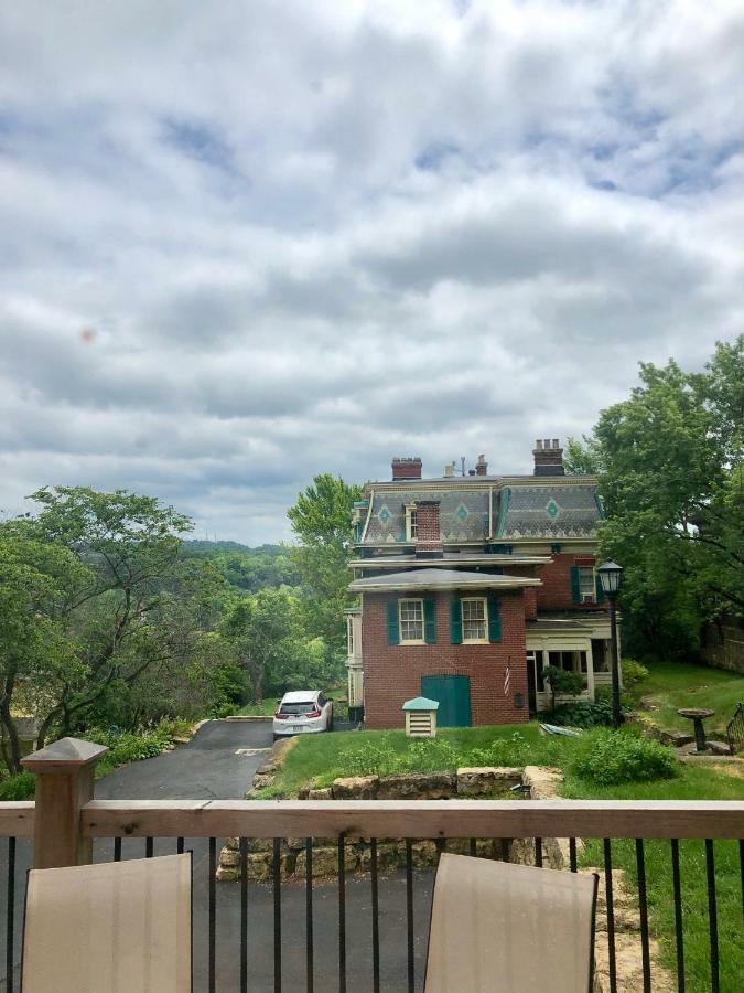 The Inn At Felt Manor Galena Bagian luar foto
